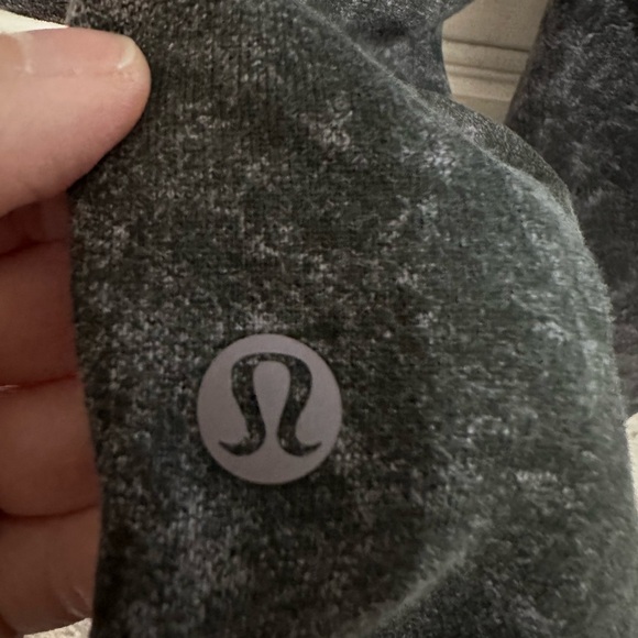 Lululemon Scuba High-Rise French Terry Jogger - Picture 7 of 8